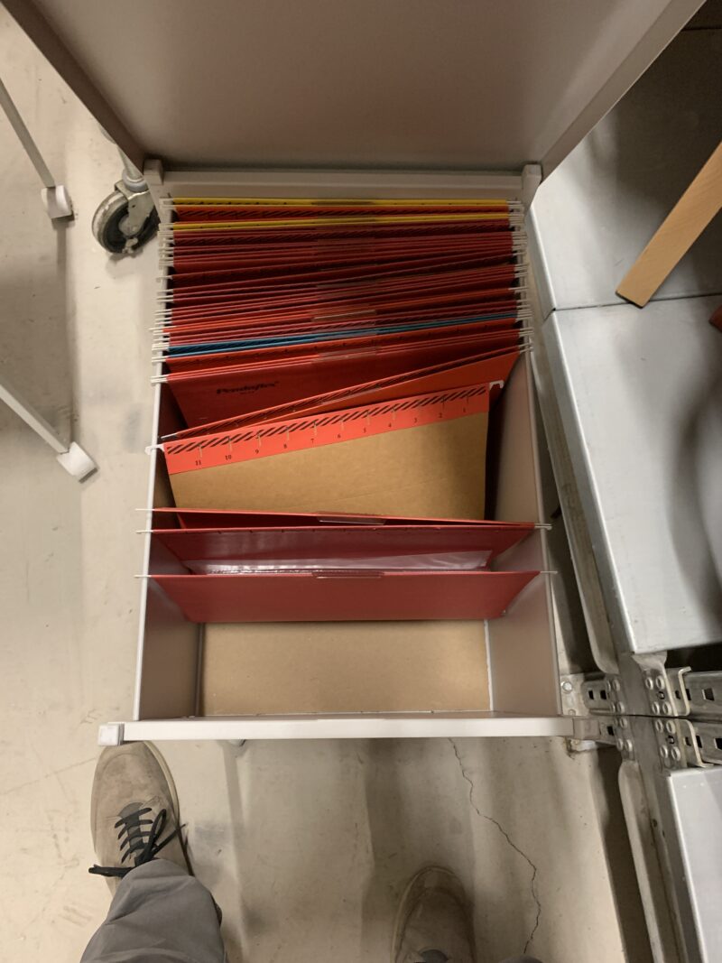 Hängmappsvagn med lock - Bild 3